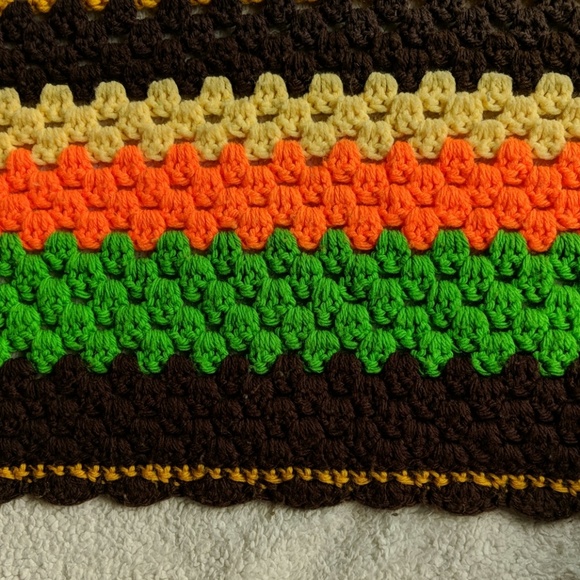 Large Granny Square Afghan - Picture 5 of 6